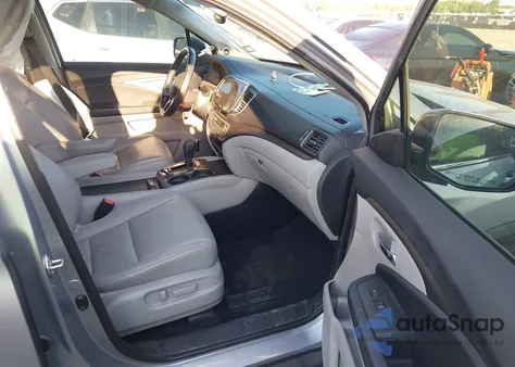 2020 Honda Pilot 2Wd Ex-L from USA, damaged, VIN 5FNYF5H51LB019631